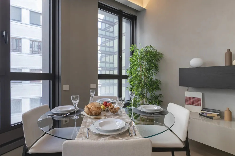 Central Tower S Babila - Elegant 2bdr With Rooftop Terrace