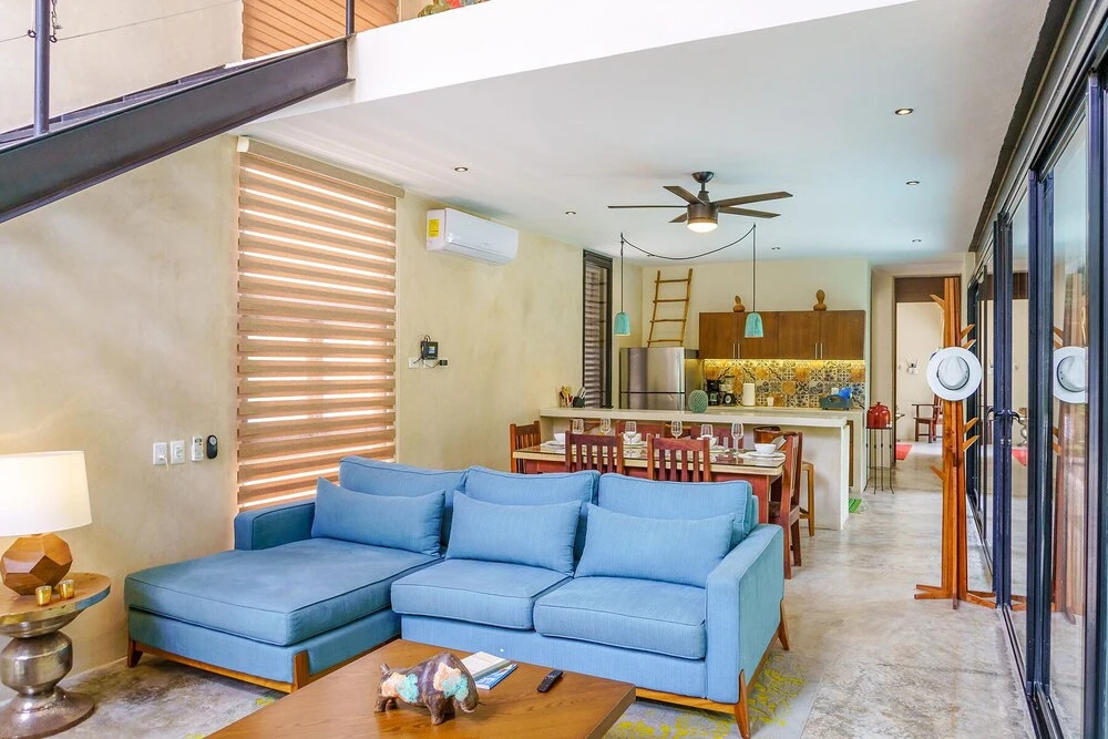 Magazine-worthy Villa Ponderosa with Private Pool & Gated Area