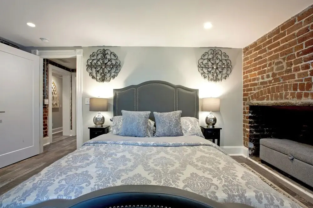 Restored Historic Home 5 BR 4.5 Bath