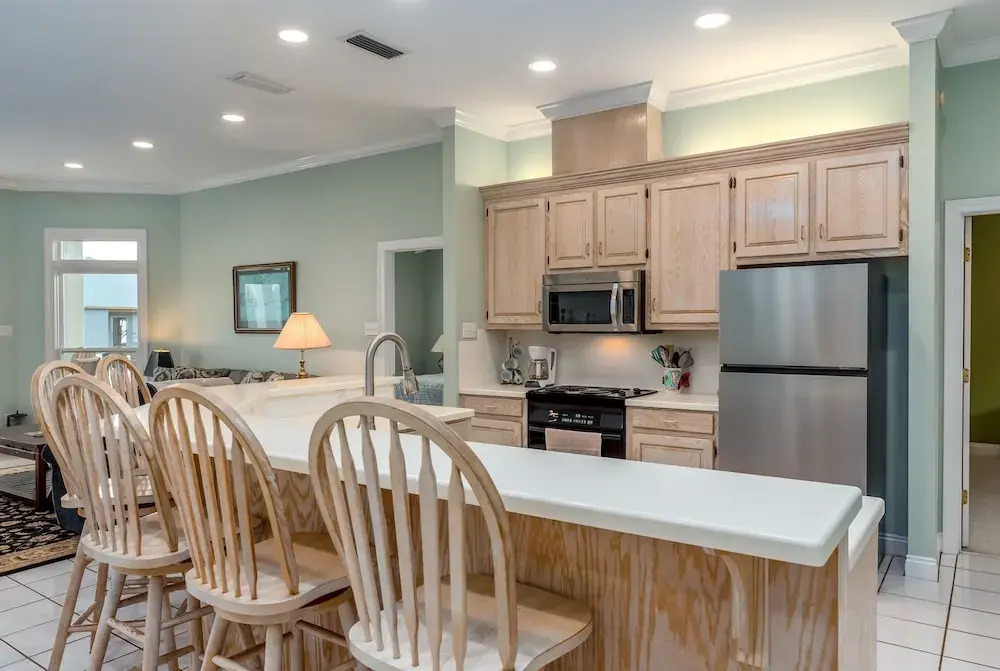 Sunny Side Up - 310 Audubon 4 Bedroom Home by RedAwning