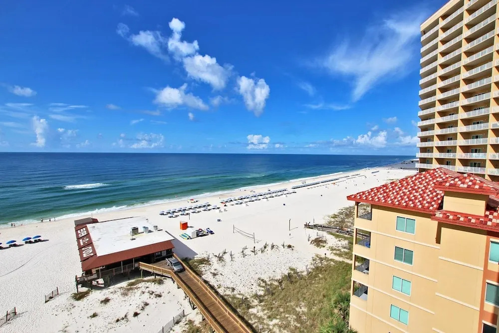 Boardwalk 986 by Youngs Suncoast
