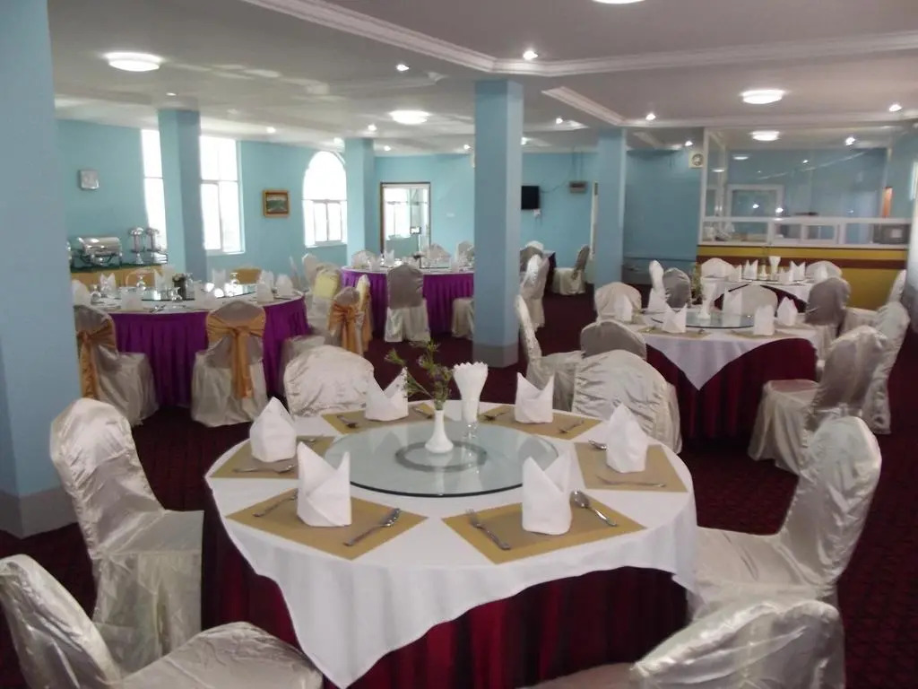 Famous Parami Hotel