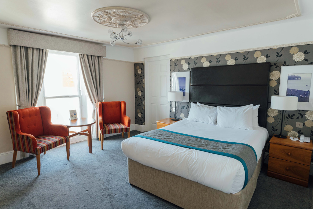 Queens Hotel & Spa
