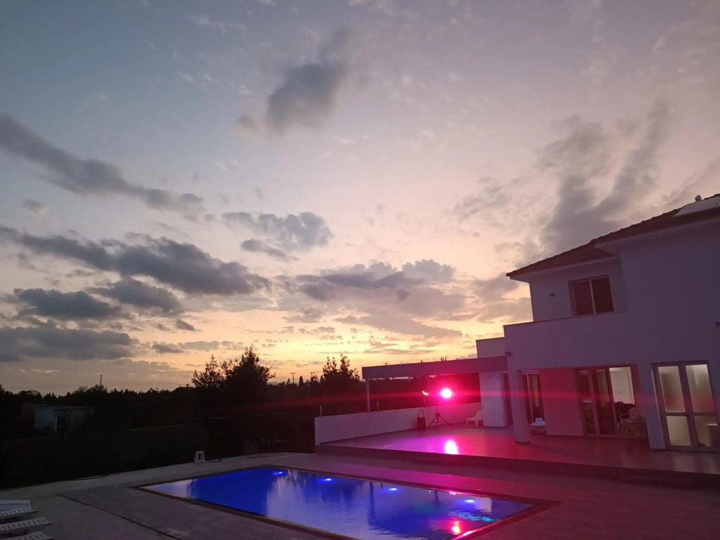 Kiti Village Villa, Cyprus, salt-water pool, 5 bedrooms, Larnaca