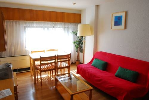Apartamentos Pardinas 13