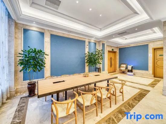Vienna Hotel (Yongjia Oubei Lingyue Plaza Store