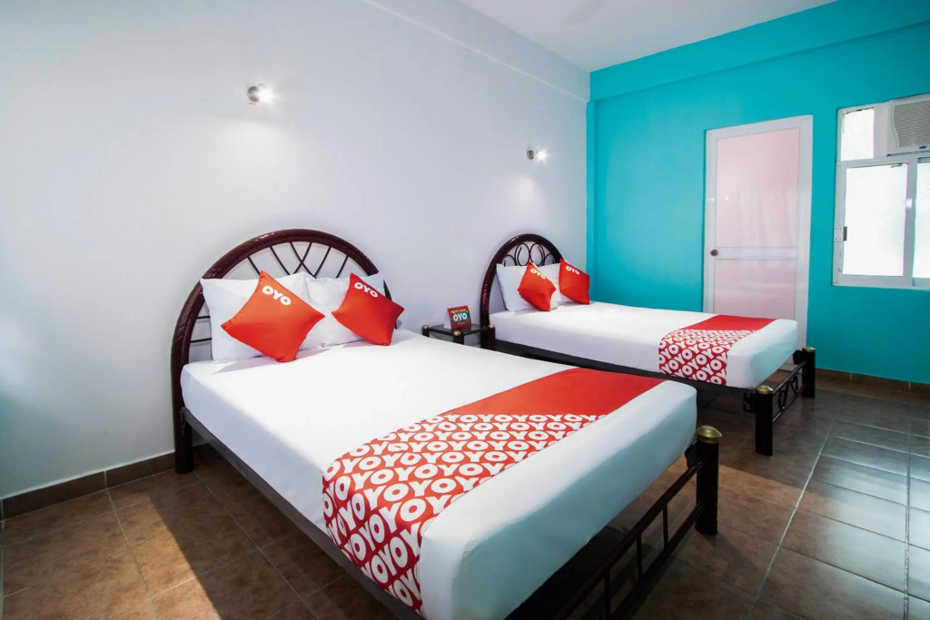 OYO Hotel Estacion,José Cardel,Parque Central Revolución