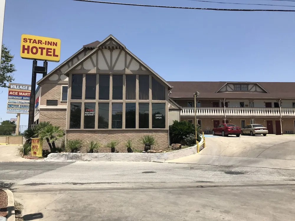 Star Inn Hotel