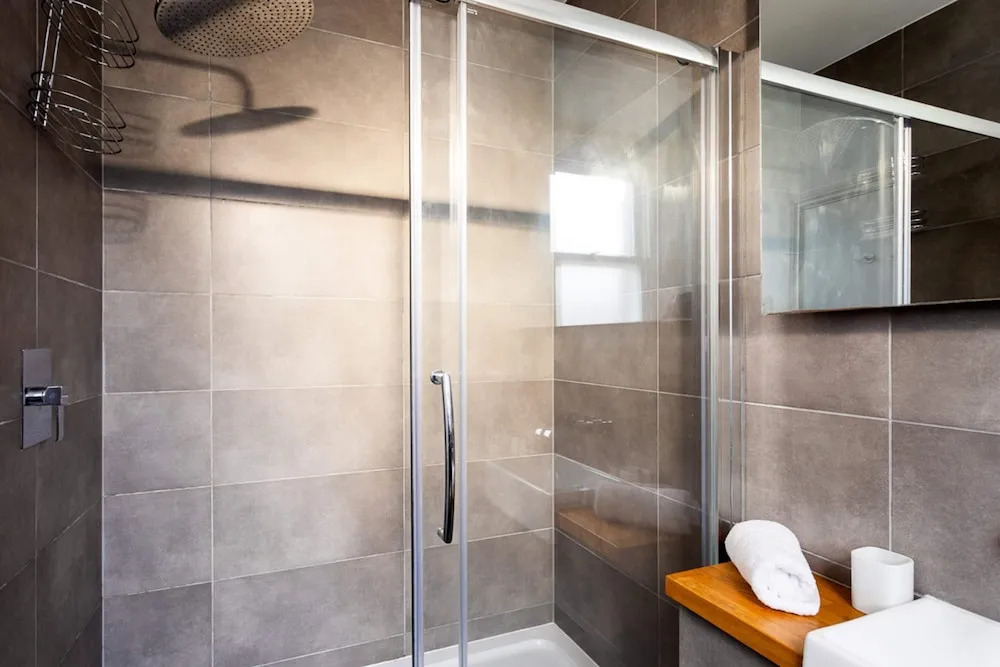 Spacious Apartment Near Portobello Road