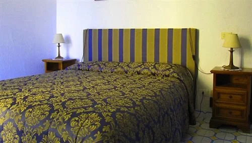 Le Rose Residence