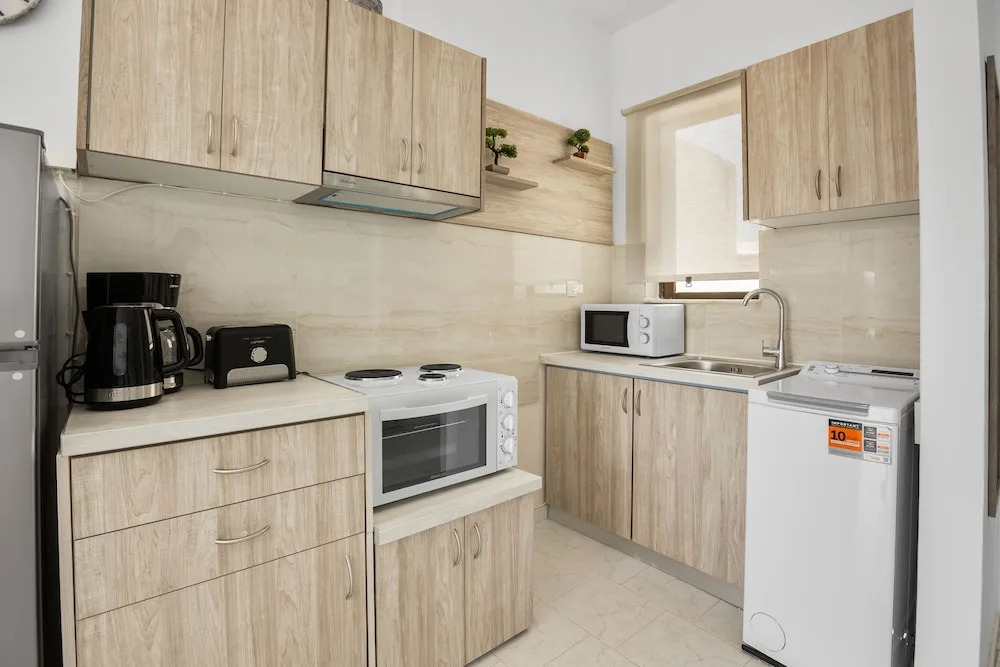Seafront Apartment in Chania 7