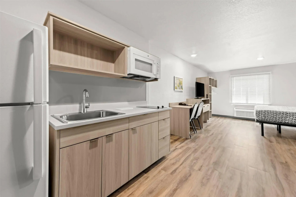 WoodSpring Suites Oak Ridge Knoxville