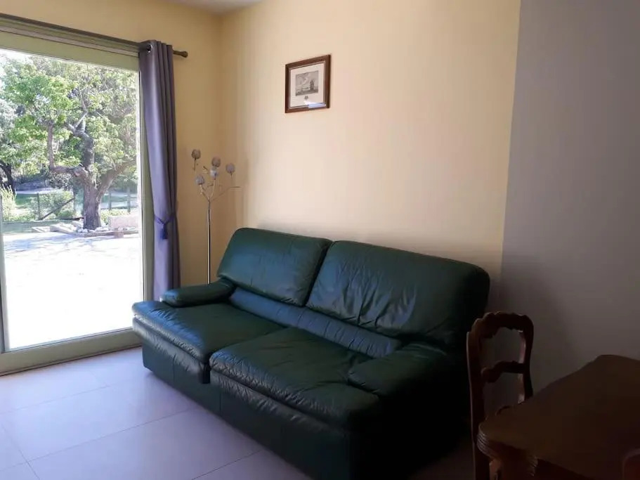 Appartement dans maison chaleureuse