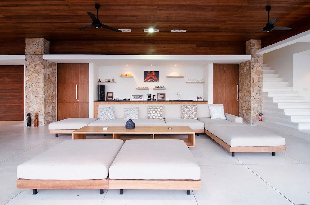 Villa Bliss