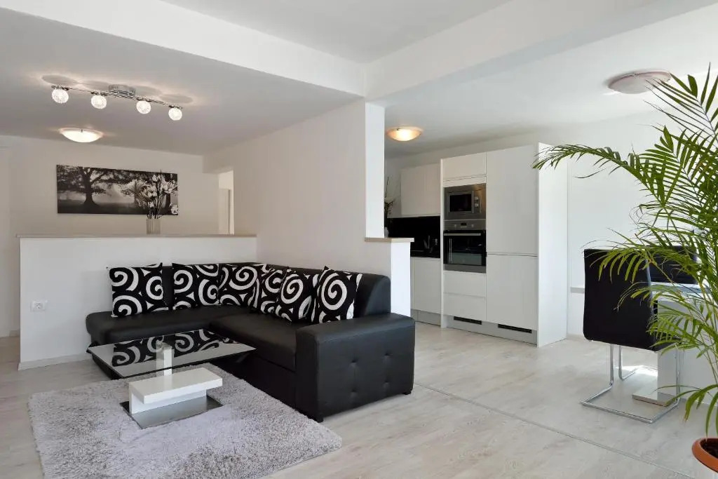 Apartment Panorama