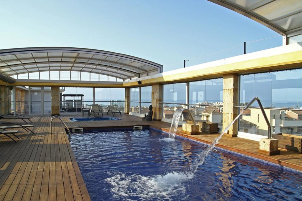 Dorma Cunit Suites & Spa
