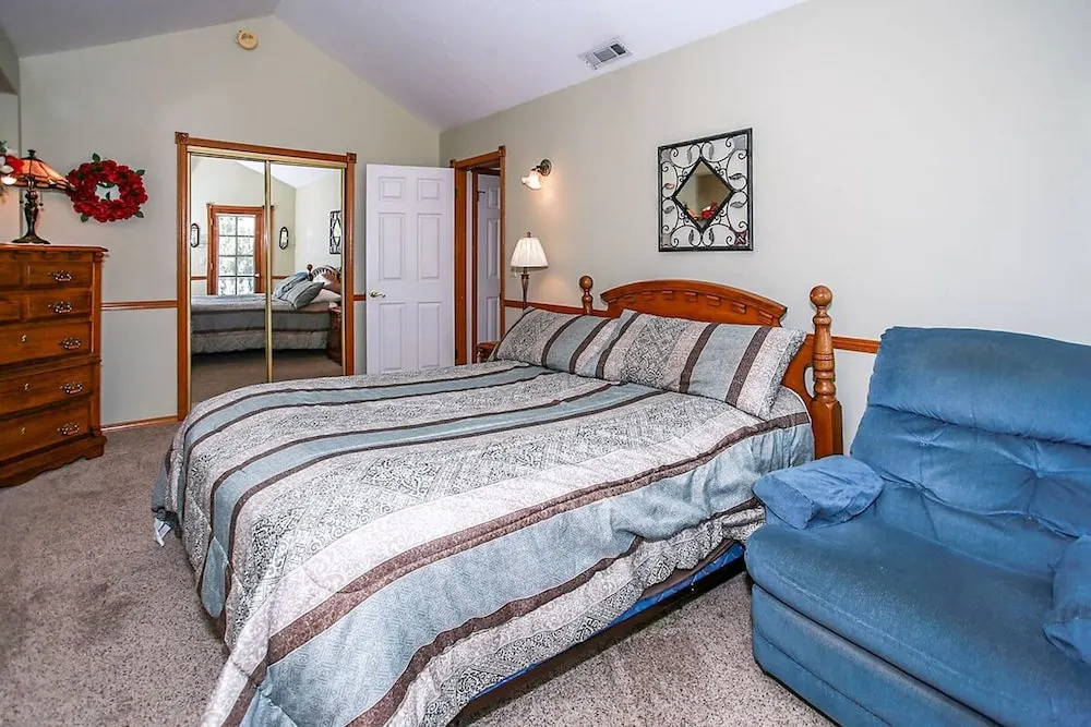 Great Spirit Escape 1476 by RedAwning
