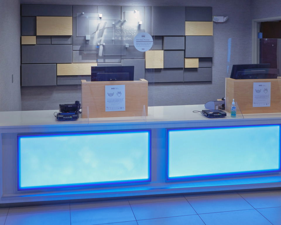 Holiday Inn Express Hotel and Suites Akron South-Airport Area by IHG