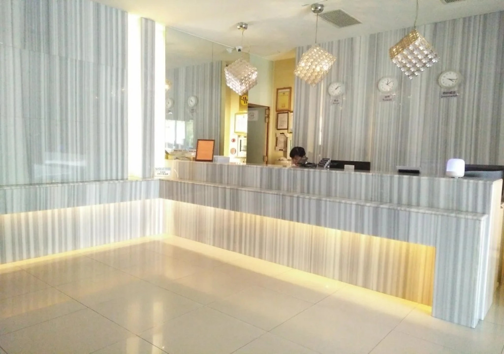 Joy Garden Hotel
