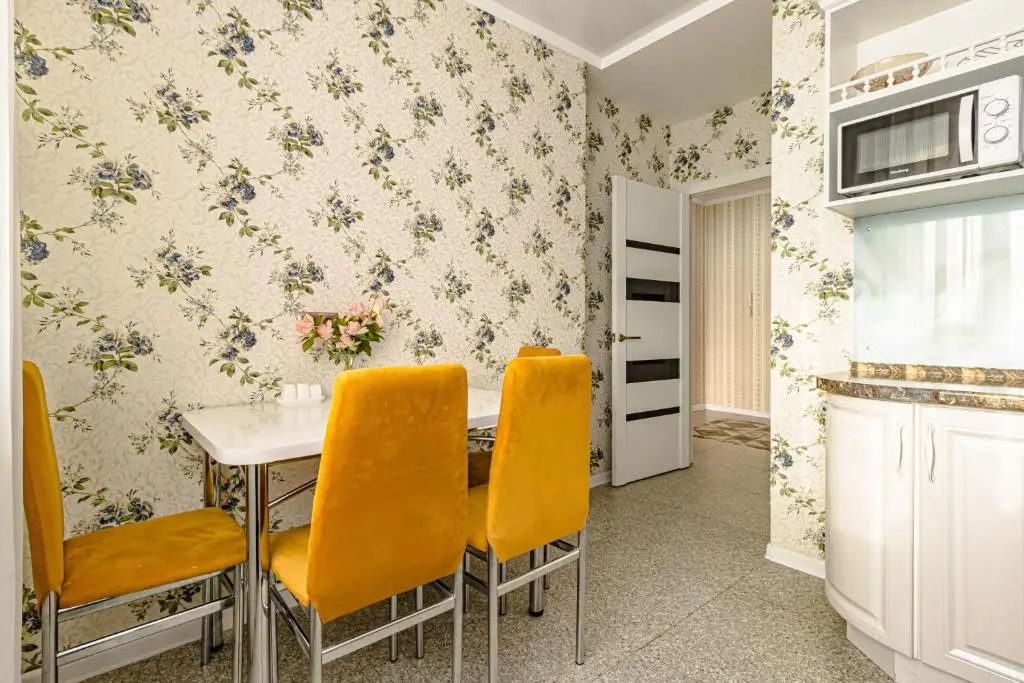 "7 Ja-41" Apartment