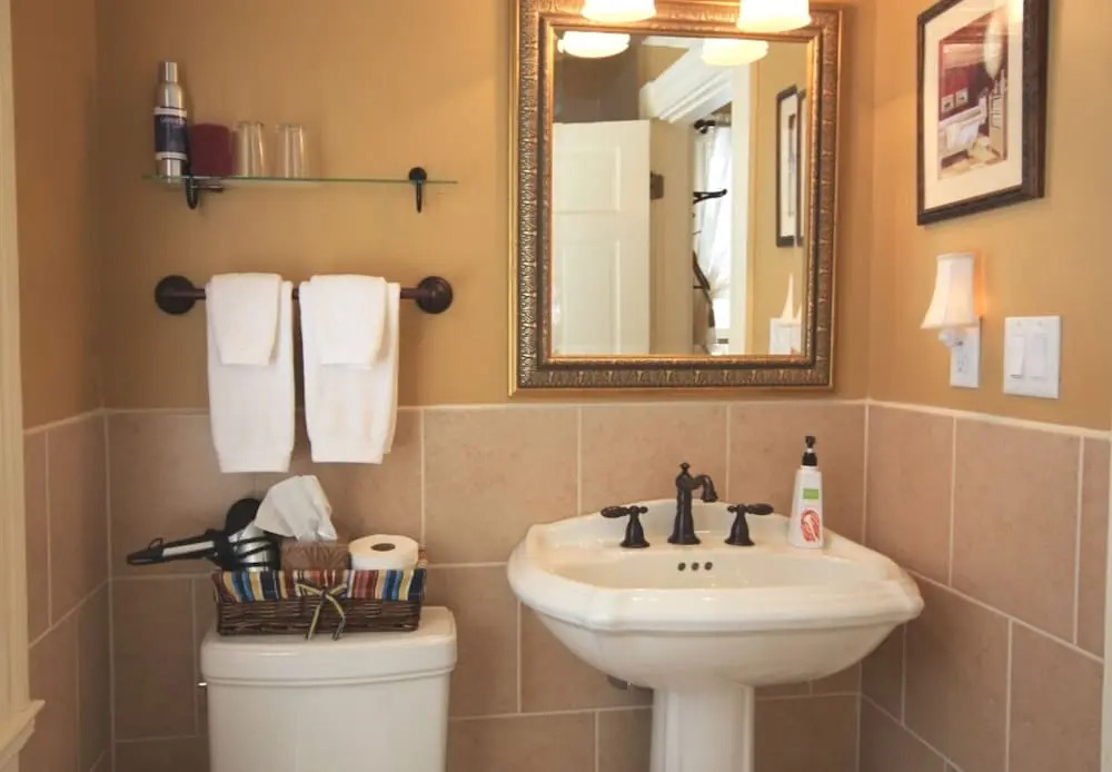 Noble House Inn
