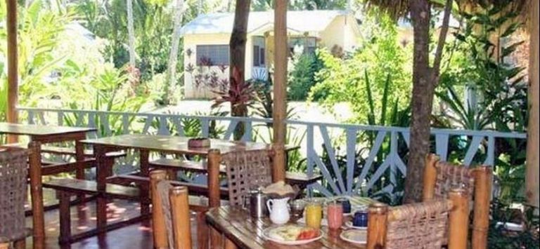 Iguana Hotel