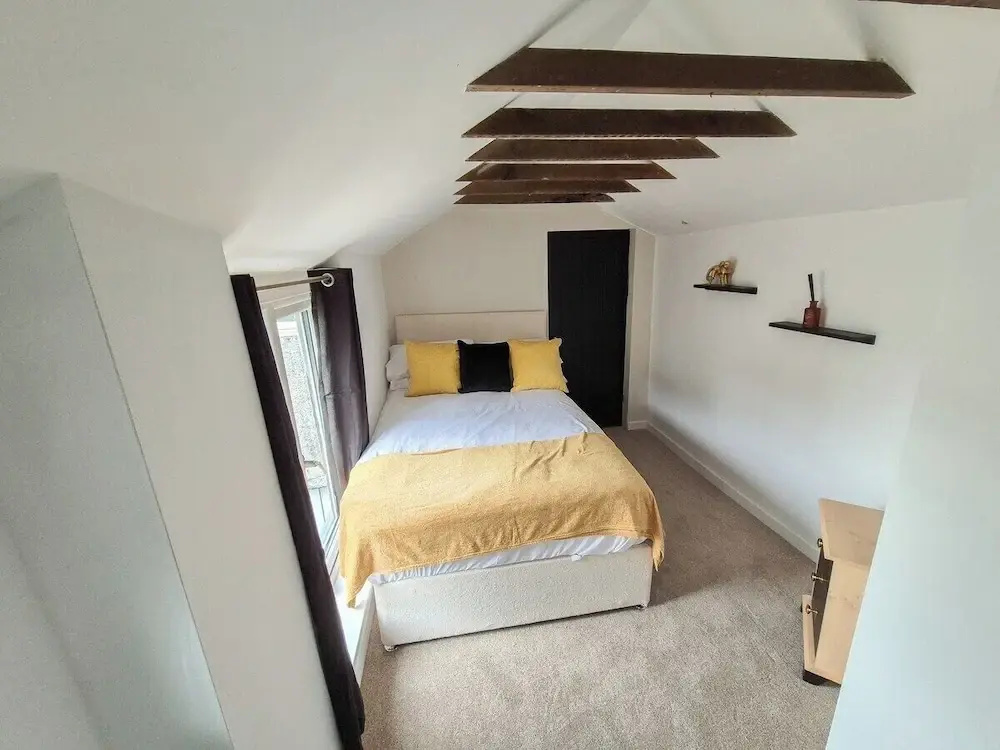 4 Bedroom House Near Swansea Marina & City Centre