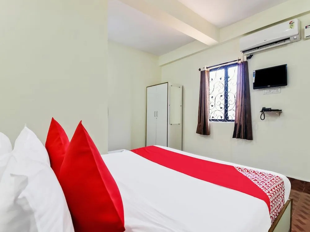 OYO 39869 Manasi Heritage