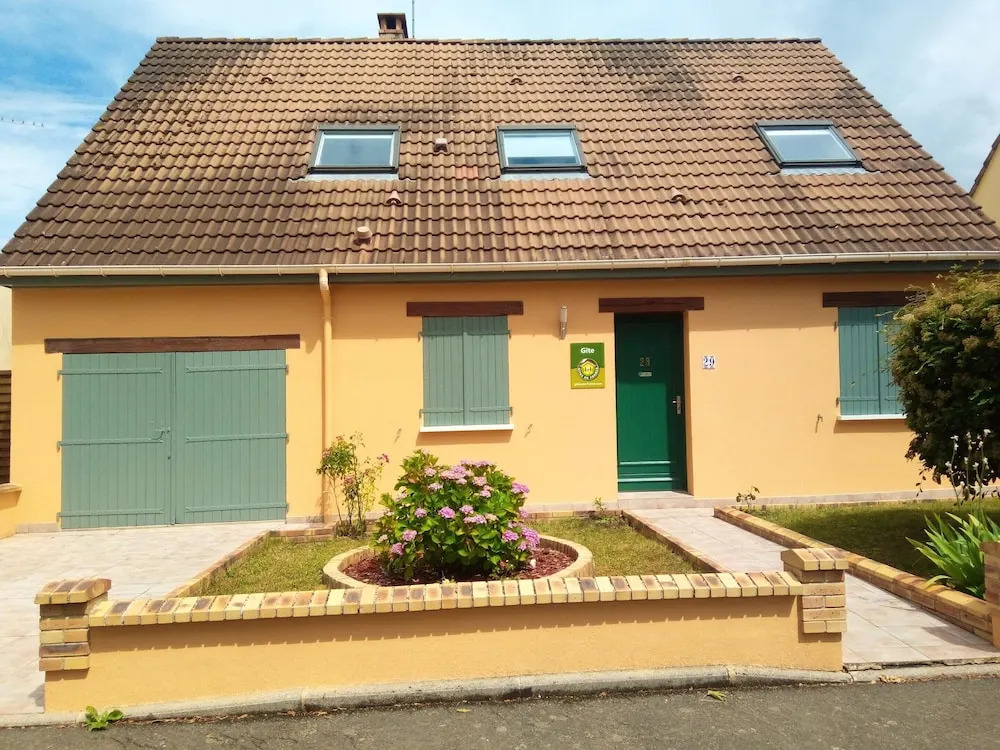 House With 4 Bedrooms in Le Mans, With Enclosed Garden and Wifi