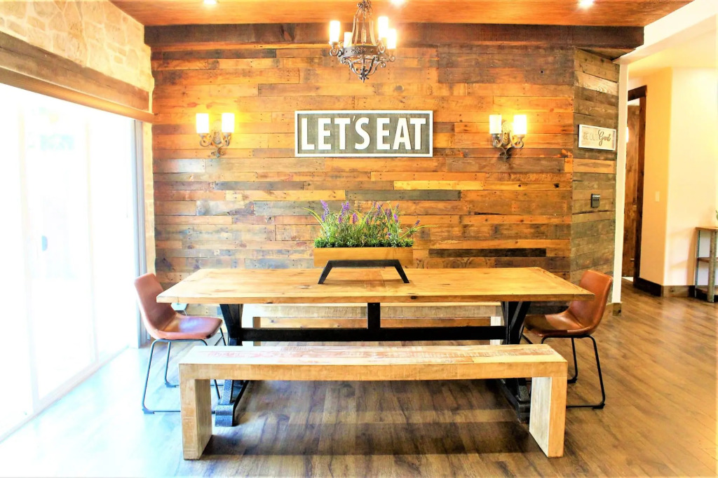 The Rustic Inn- Family Friendly Near Fiesta Texas