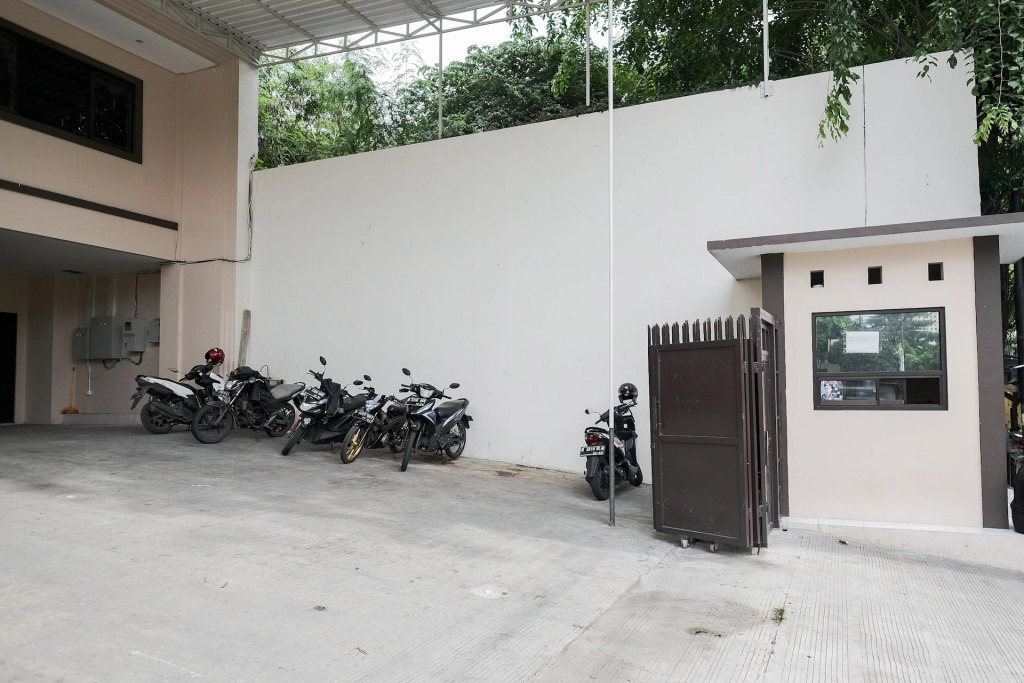 RedDoorz near Kota Tua 2