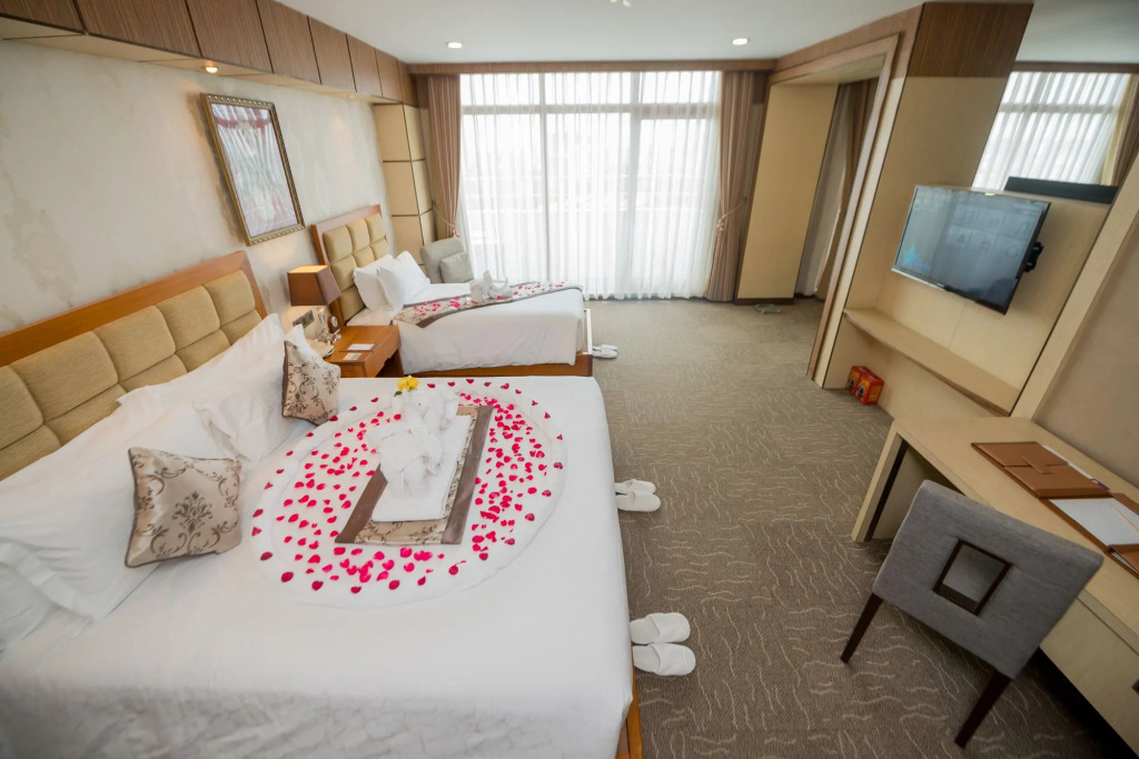 Sky Star Hotel