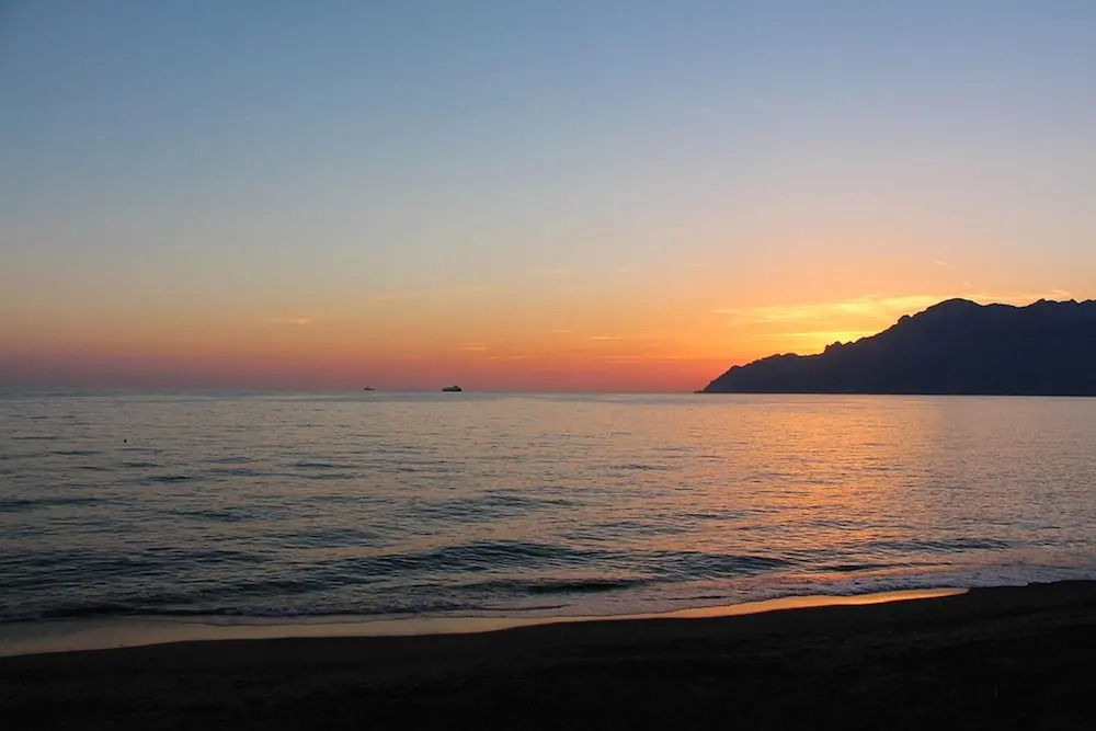 Bungalow With 2 Bedrooms in Marina di Camerota, With Enclosed Garden and Wifi Near the Beach