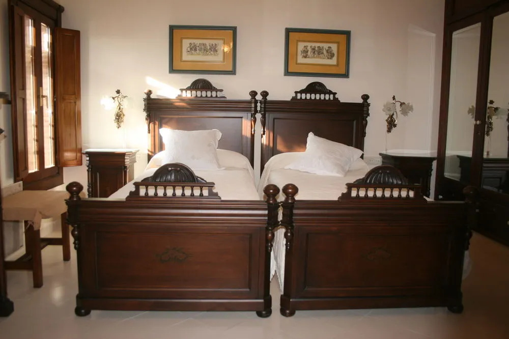 Valencia Country House