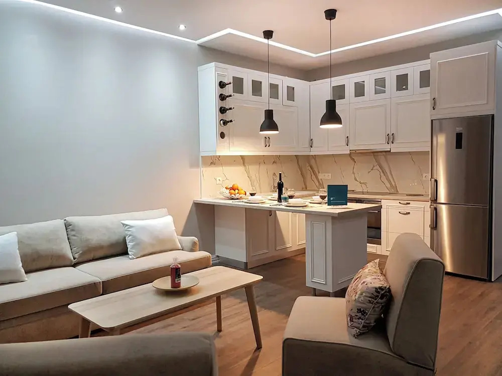 Great Alexander Suites