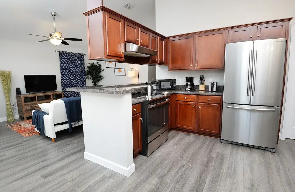 Stylish 3BR2BA Home | Gated Community | CozySuites