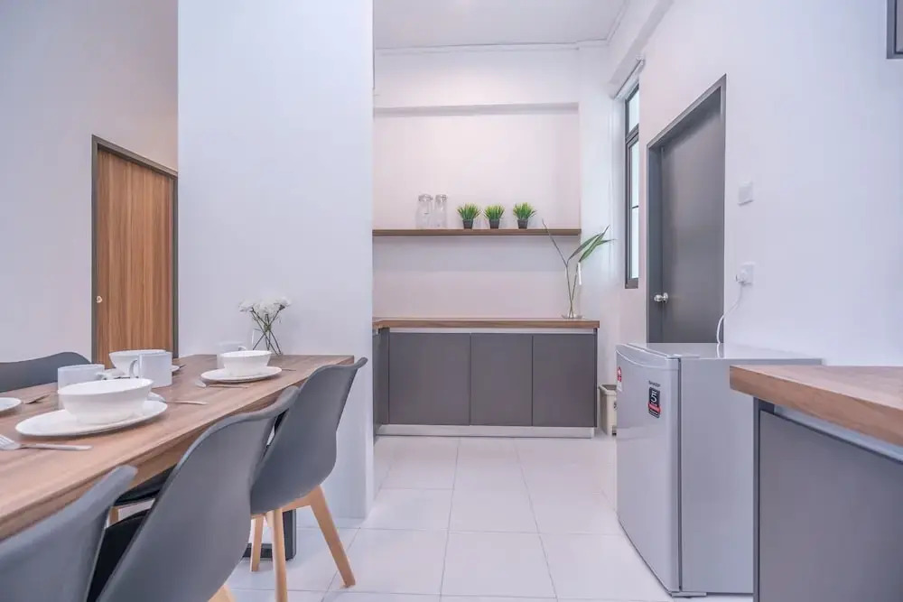 Oyo Home 89600 Marvelous 3Br Imperio
