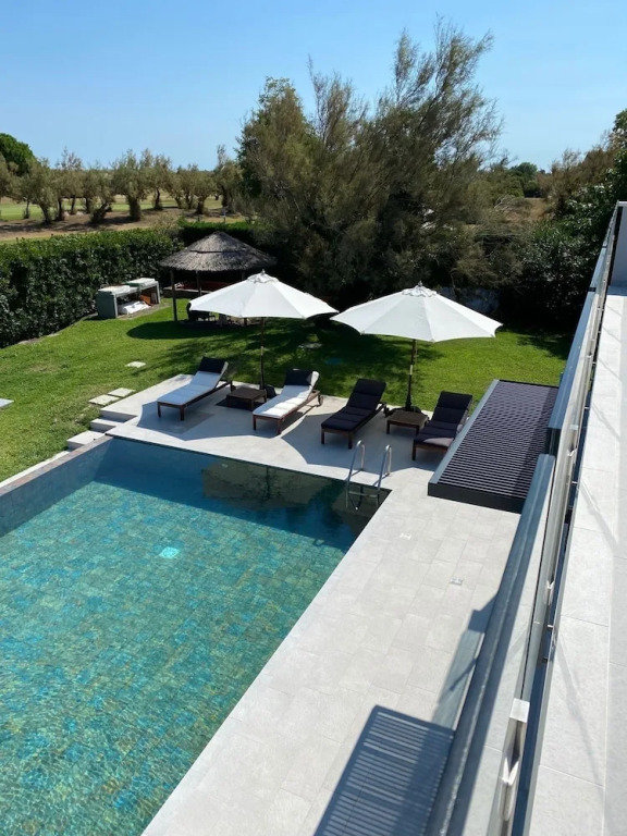 Fantastic Villa With Private Pool - Luxury Holidays on Private Island Albarella