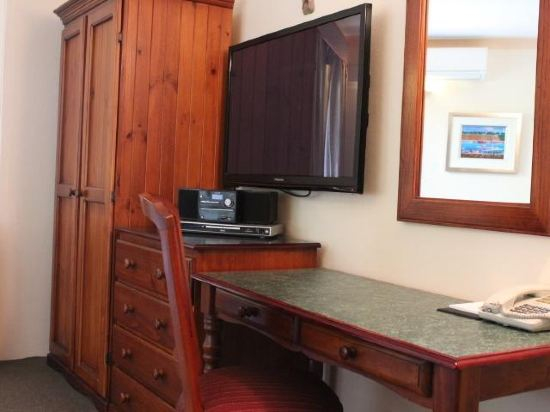 Oasis Inn Ulladulla - Welcoming Guests 18 Years and Older