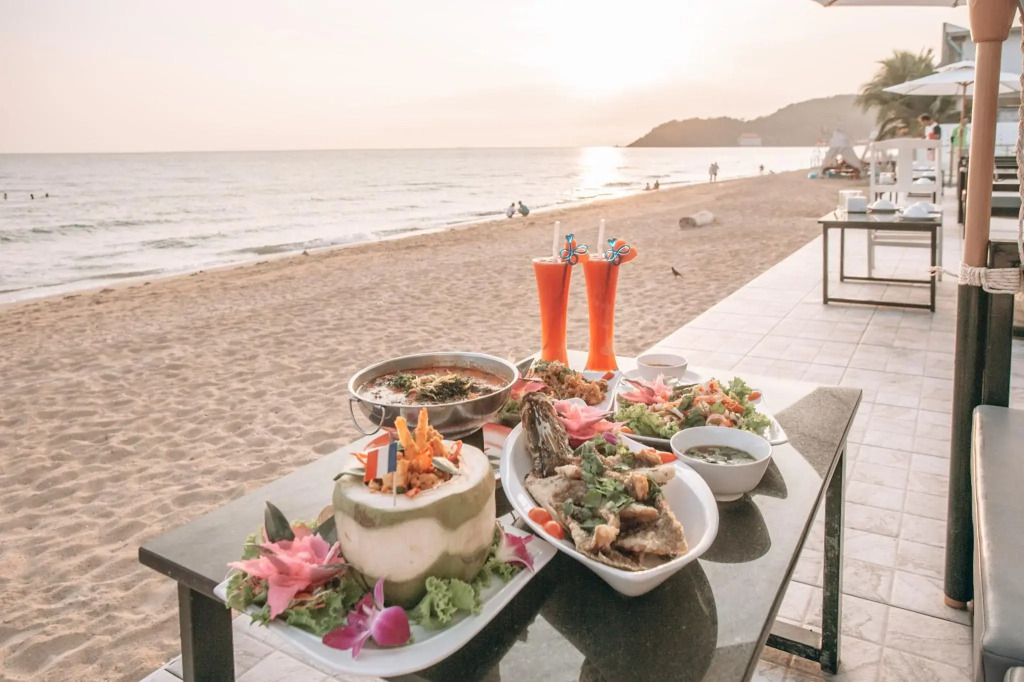 Rattana Pura Beach Resort
