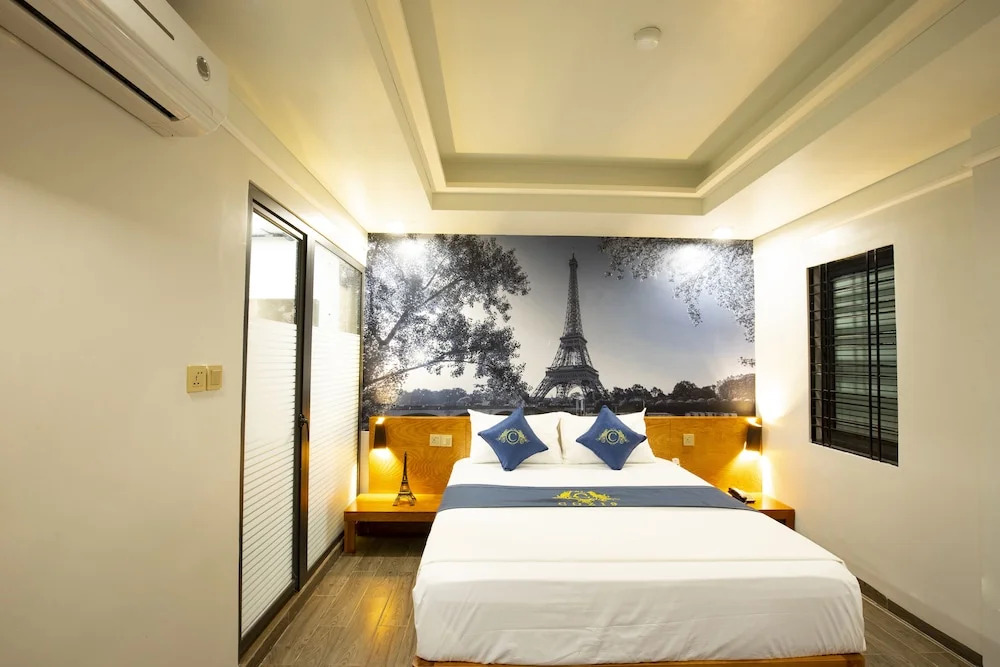 Cozi 9 Hotel - Theme Hotel