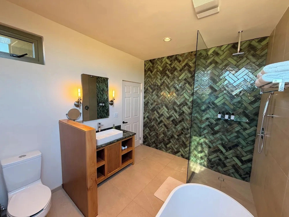 Nangi Hotel Boutique