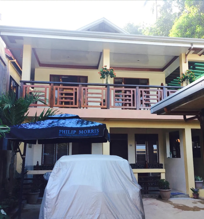 Brenmariel Tourist Inn