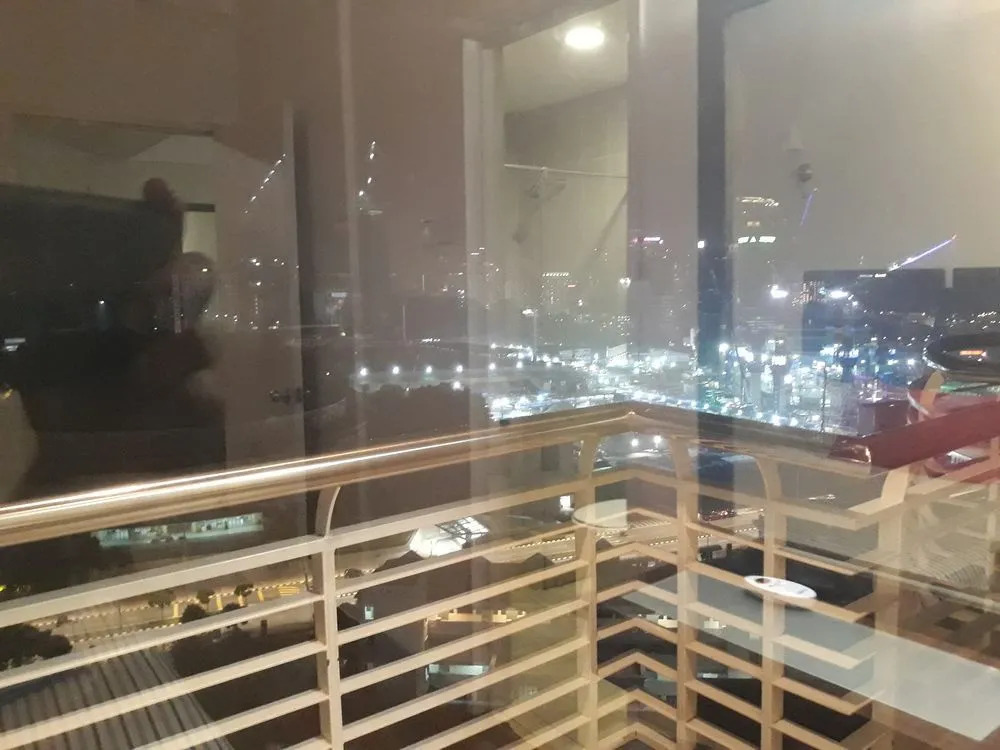 Studio Suite at Casa Mutiara 5 mins walk to LRT, Jalan Alor and Bukit Bintang