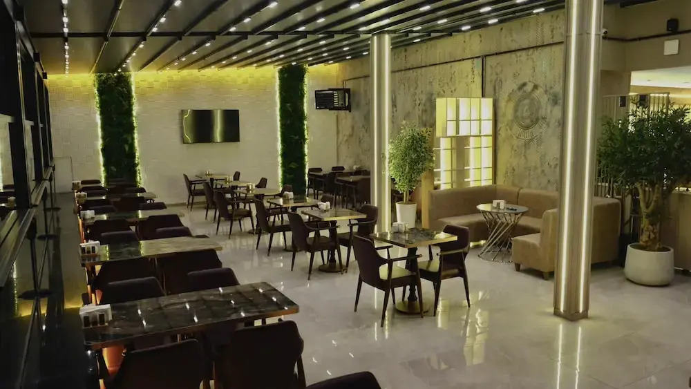 Royal Sevens Otel