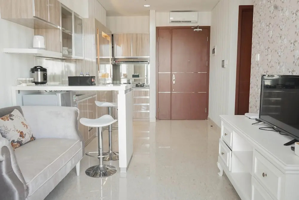 Luxurious And Comfy 2br Lucky Tower Apartment