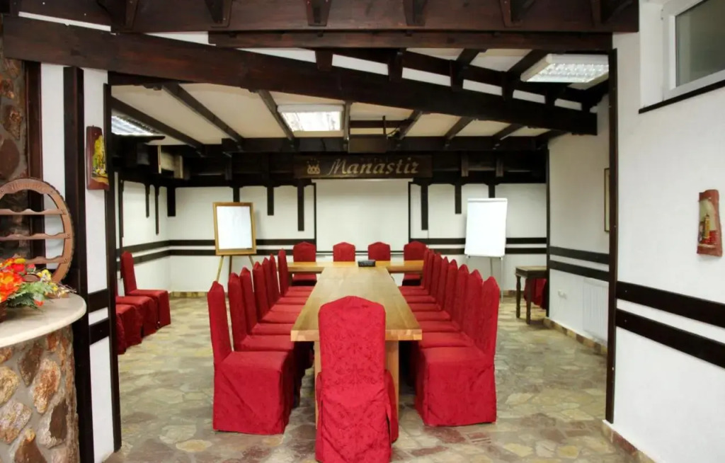 Hotel Manastir Berovo