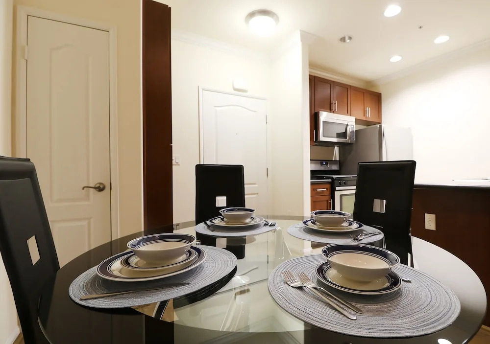Downtown LA Artistic Apartments