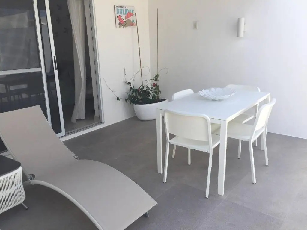Palm Beach C, Charmingquiet Apt,wifi,beach Close,