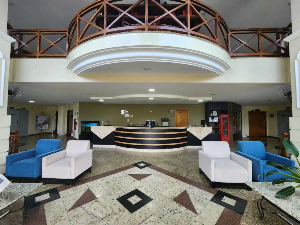 Colonial Plaza Hotel Pindamonhangaba